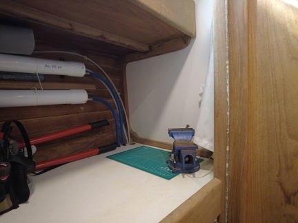 Midship Bunks/Storage